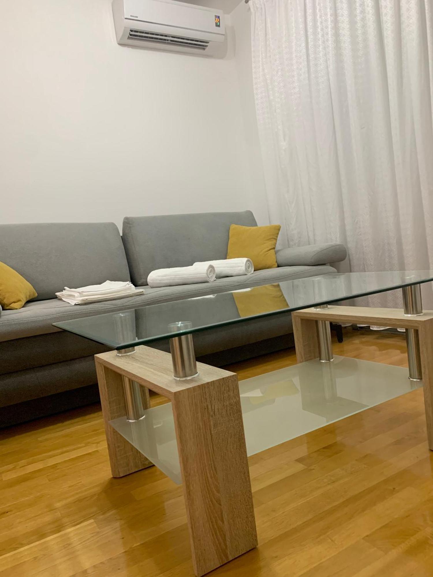 Apartment Pearl-Free Parking Makarska Bagian luar foto